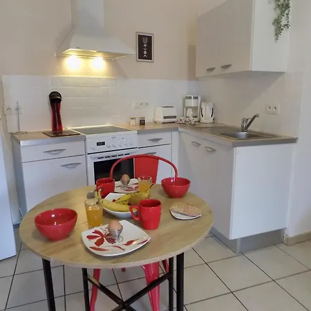 Revy 3 - Coeur De Apartament Néris-les-Bains